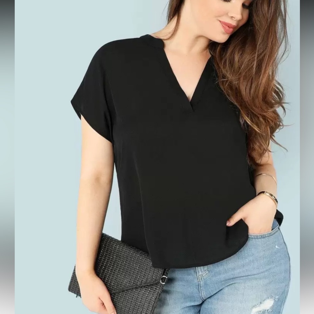 🚨3 for $15🚨 Bat sleeve High-Low Black Women's Top